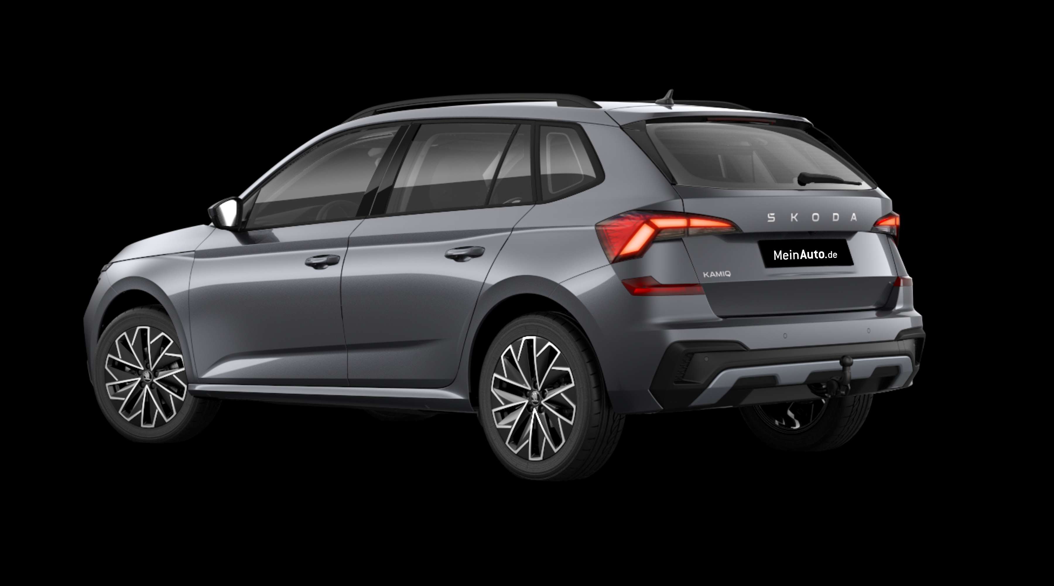 Schräge Heckansicht eines Skoda Kamiq, freigestellt