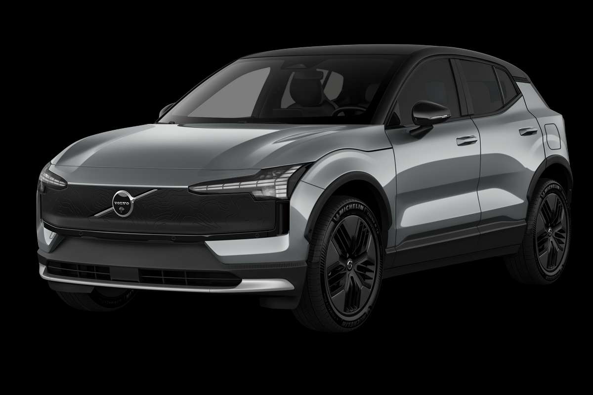 Schräge Frontansicht eines Volvo EX30 Cross Country, freigestellt
