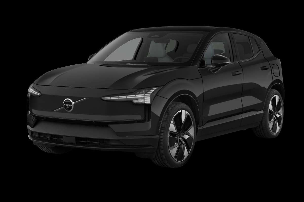 Schräge Frontansicht eines Volvo EX30, freigestellt