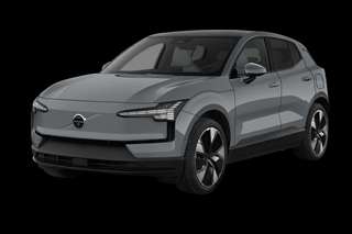 Schräge Frontansicht auf einen Volvo EX30 Black Edition Ultra, freigestellt