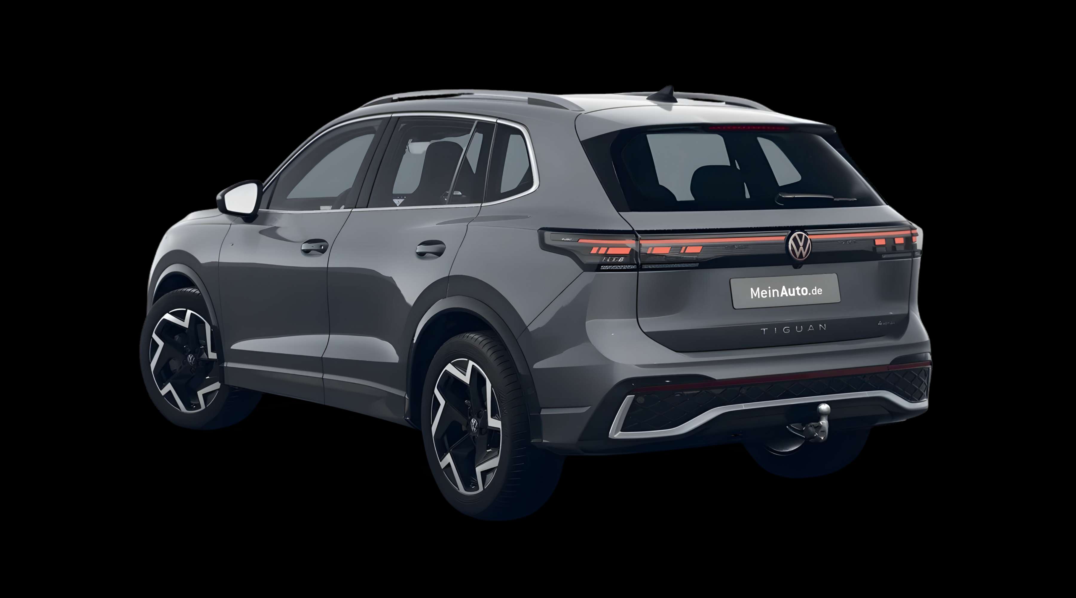Schräge Heckansicht eines Volkswagen Tiguan, freigestellt