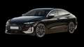 Schräge Frontansicht der Variante Mythosschwarz Metallic