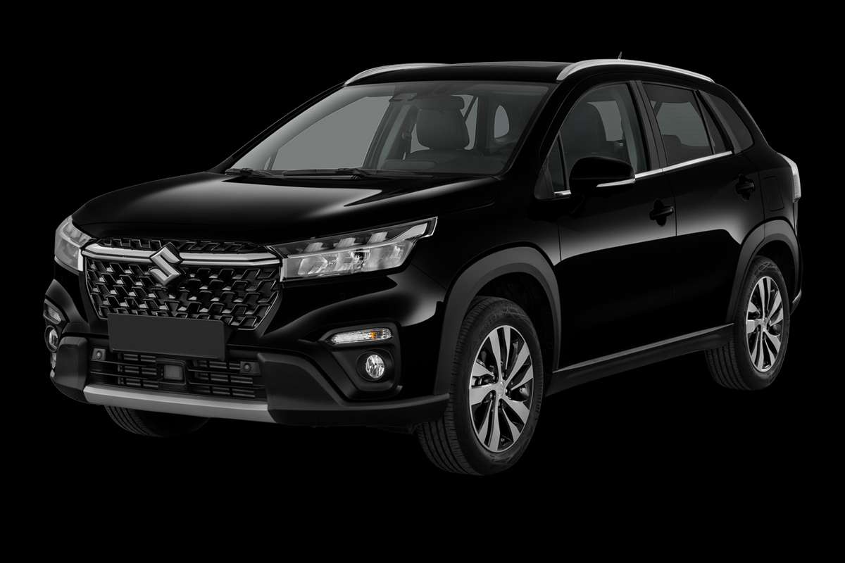 Schräge Frontansicht eines Suzuki S-Cross, freigestellt