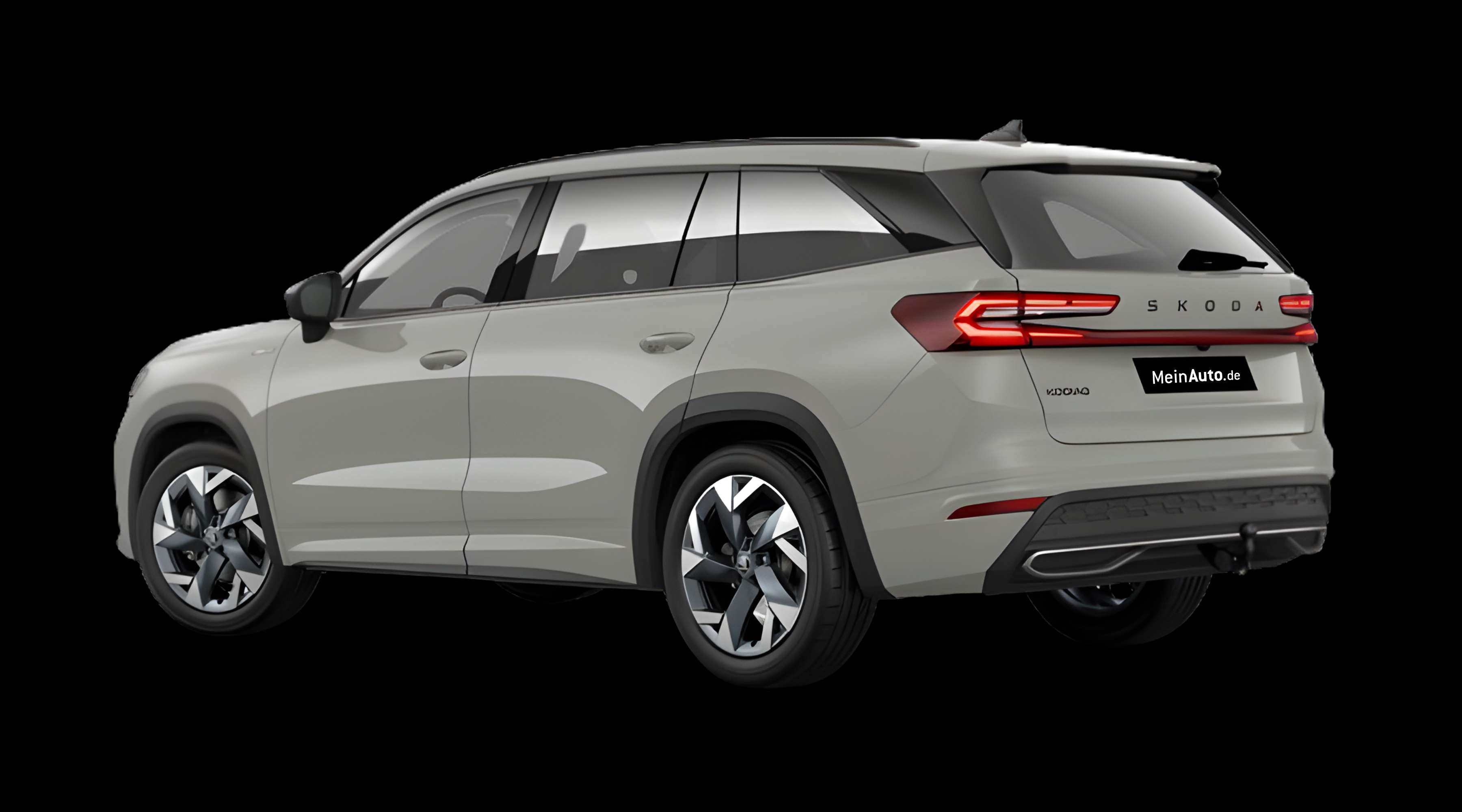 Schräge Heckansicht eines Skoda Kodiaq, freigestellt