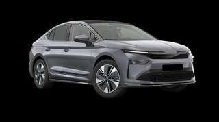 Schräge Frontansicht auf einen Skoda Enyaq Coupé Sportline, freigestellt