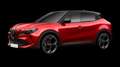 Schräge Frontansicht der Variante Rosso Brera metallic spezial/dach nero