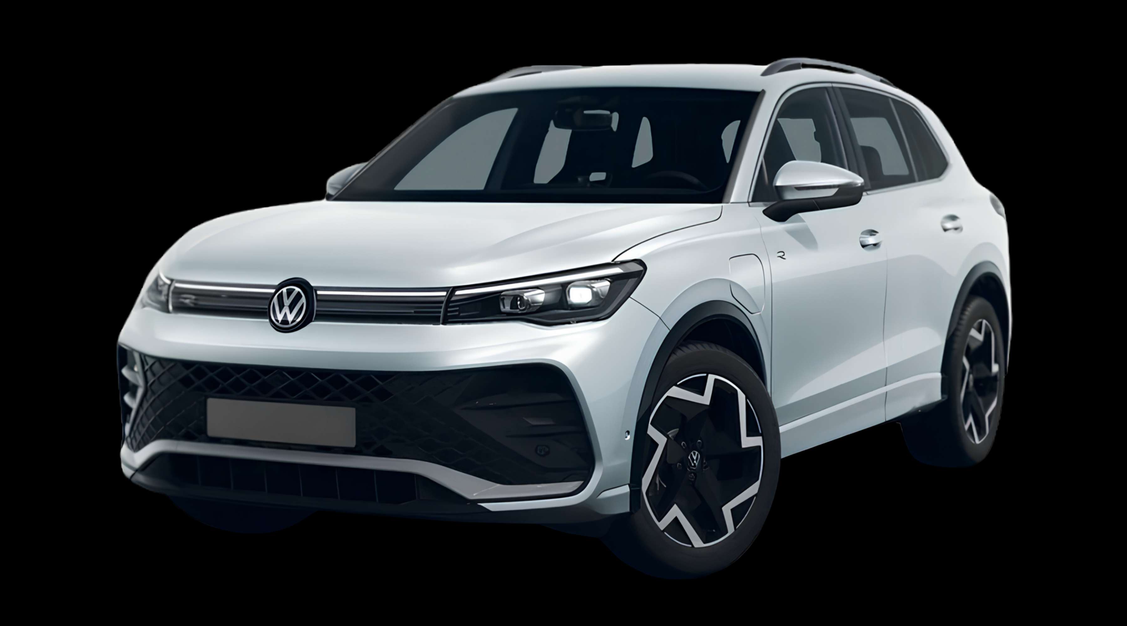 Schräge Frontansicht eines Volkswagen Tiguan, freigestellt