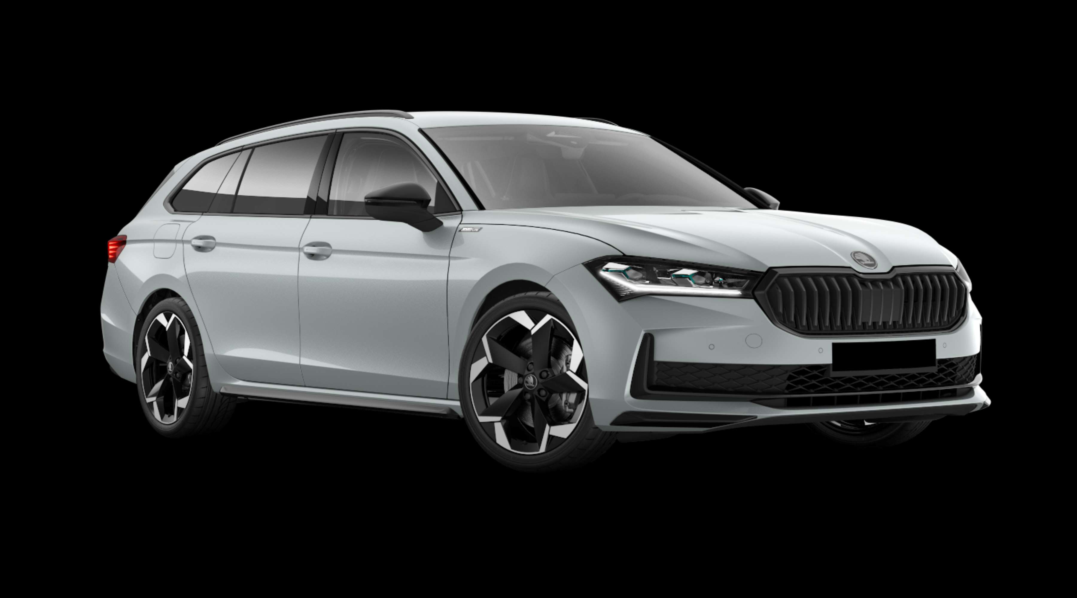 Schräge Frontansicht eines Skoda Superb, freigestellt