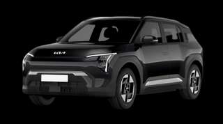 Schräge Frontansicht auf einen Kia EV3 Air, freigestellt