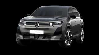 Schräge Frontansicht auf einen Citroën C5 Aircross PLUS, freigestellt