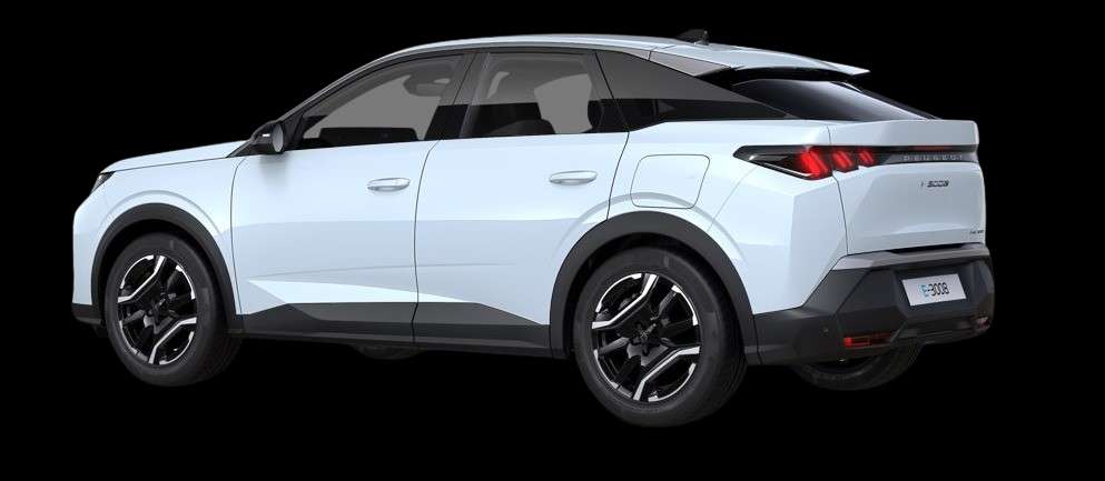 Schräge Heckansicht eines Peugeot 3008, freigestellt