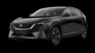 Schräge Frontansicht auf einen Mazda CX-6e Takumi, freigestellt