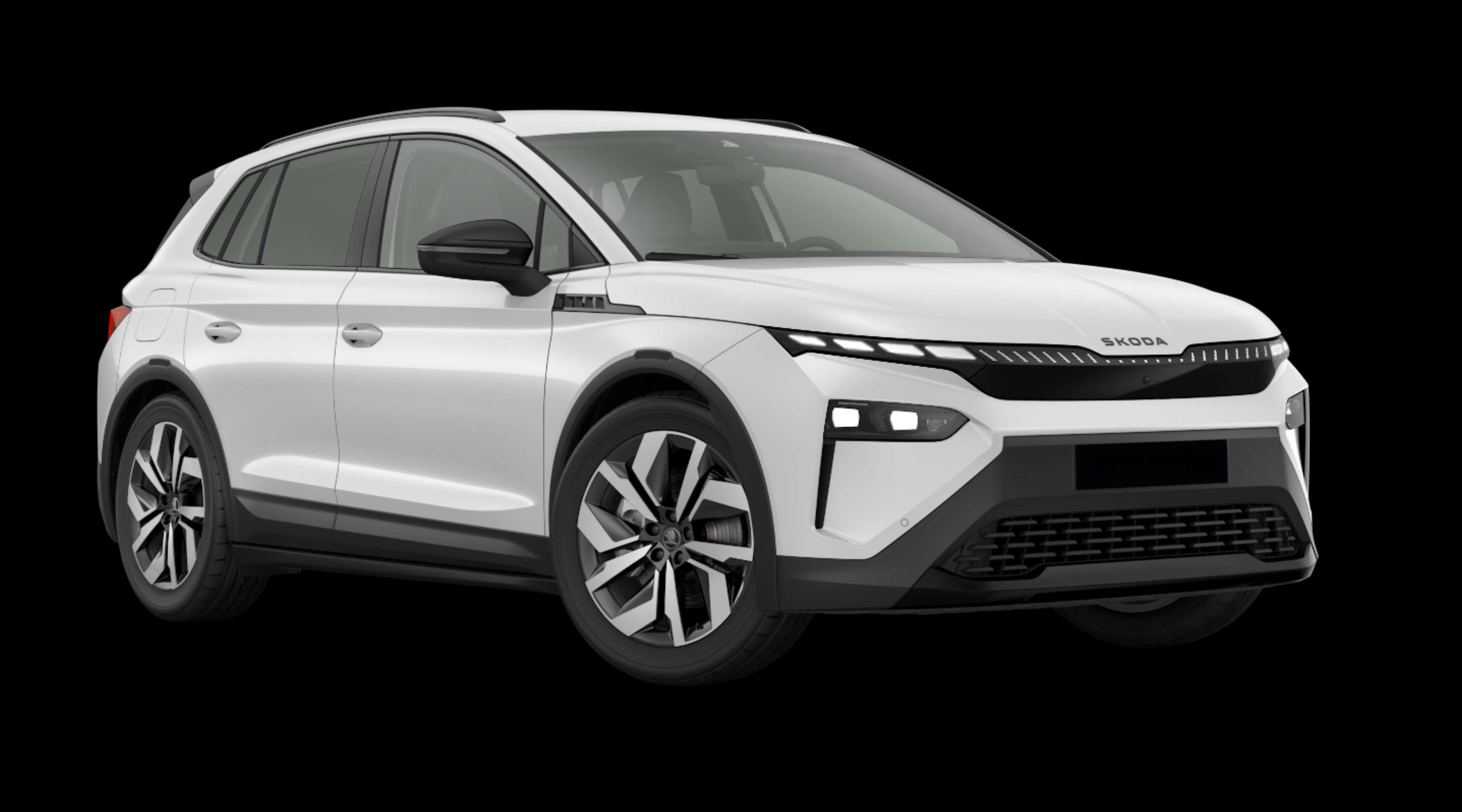 Schräge Frontansicht eines Skoda Elroq, freigestellt