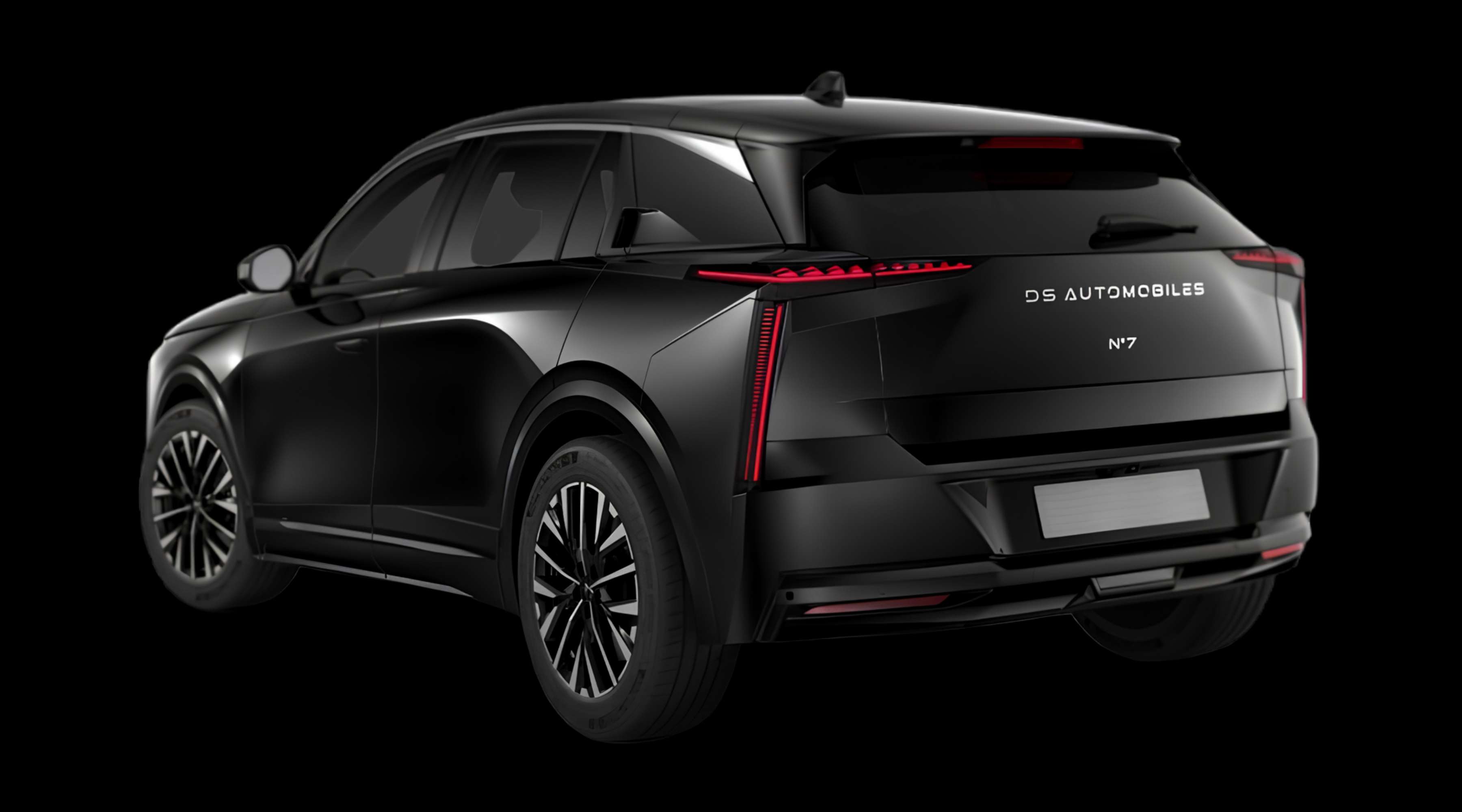 Schräge Heckansicht eines DS Automobiles N°7, freigestellt