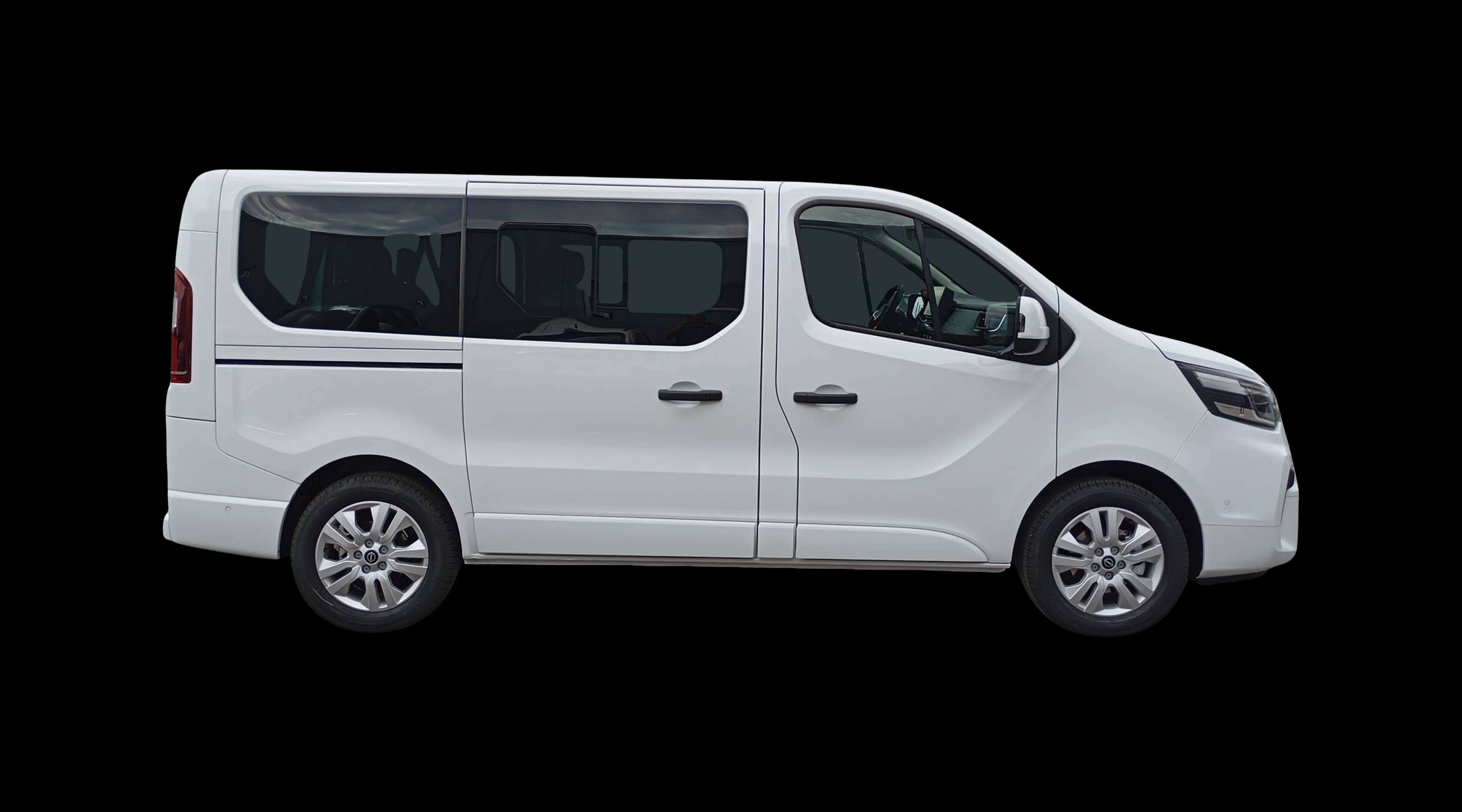 Seitenansicht eines Nissan Primastar