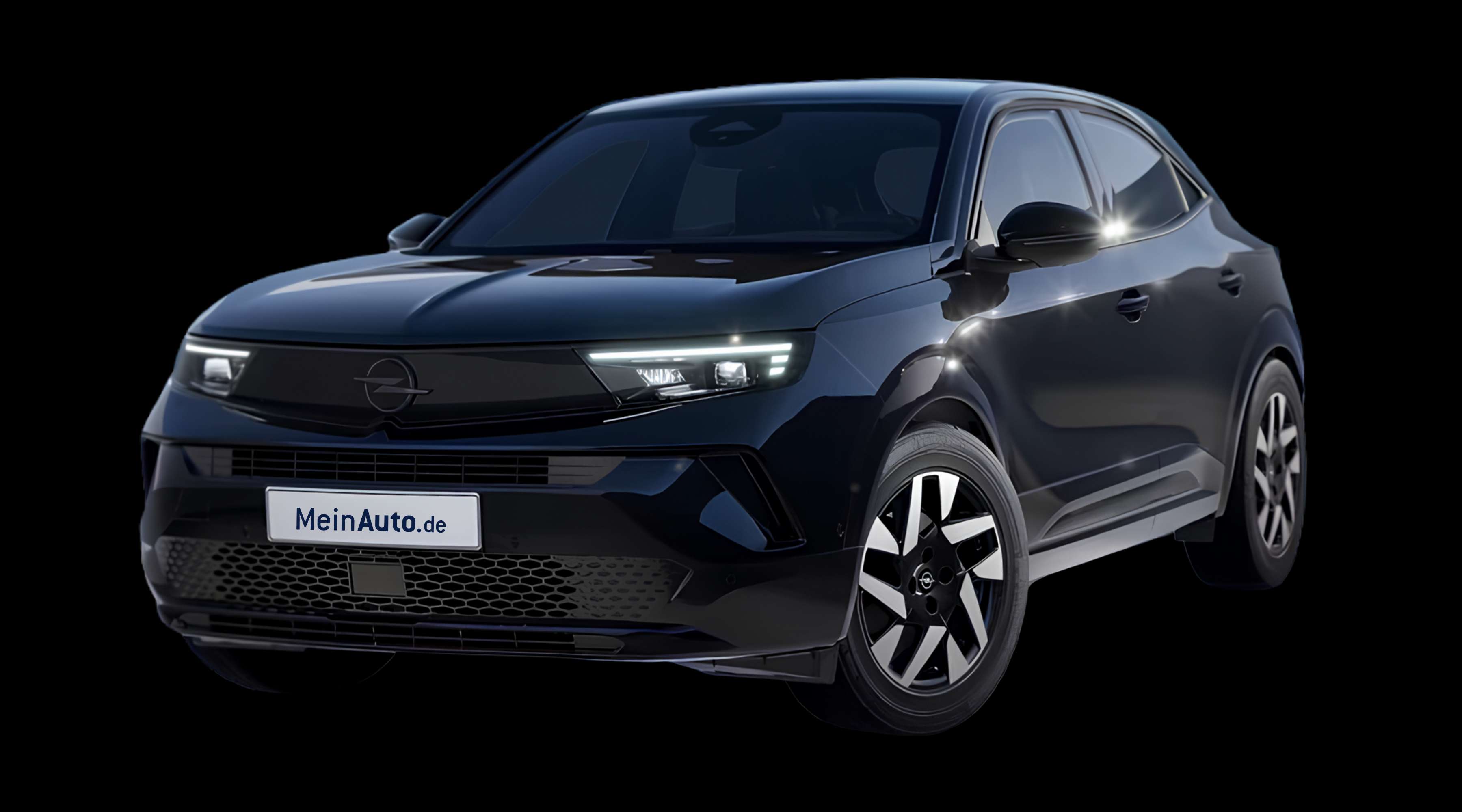 Schräge Frontansicht eines Opel Mokka, freigestellt