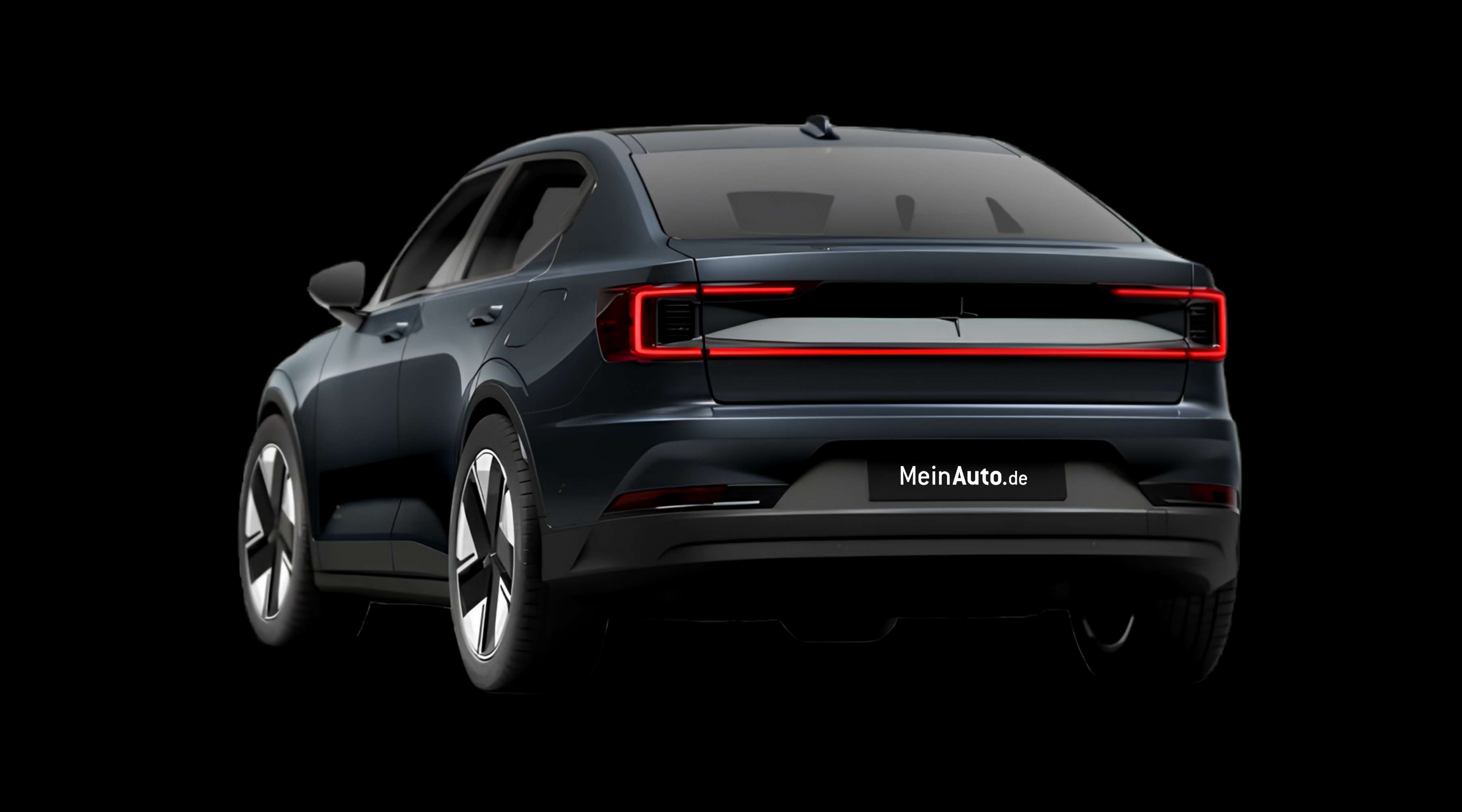 Schräge Heckansicht eines Polestar 2, freigestellt
