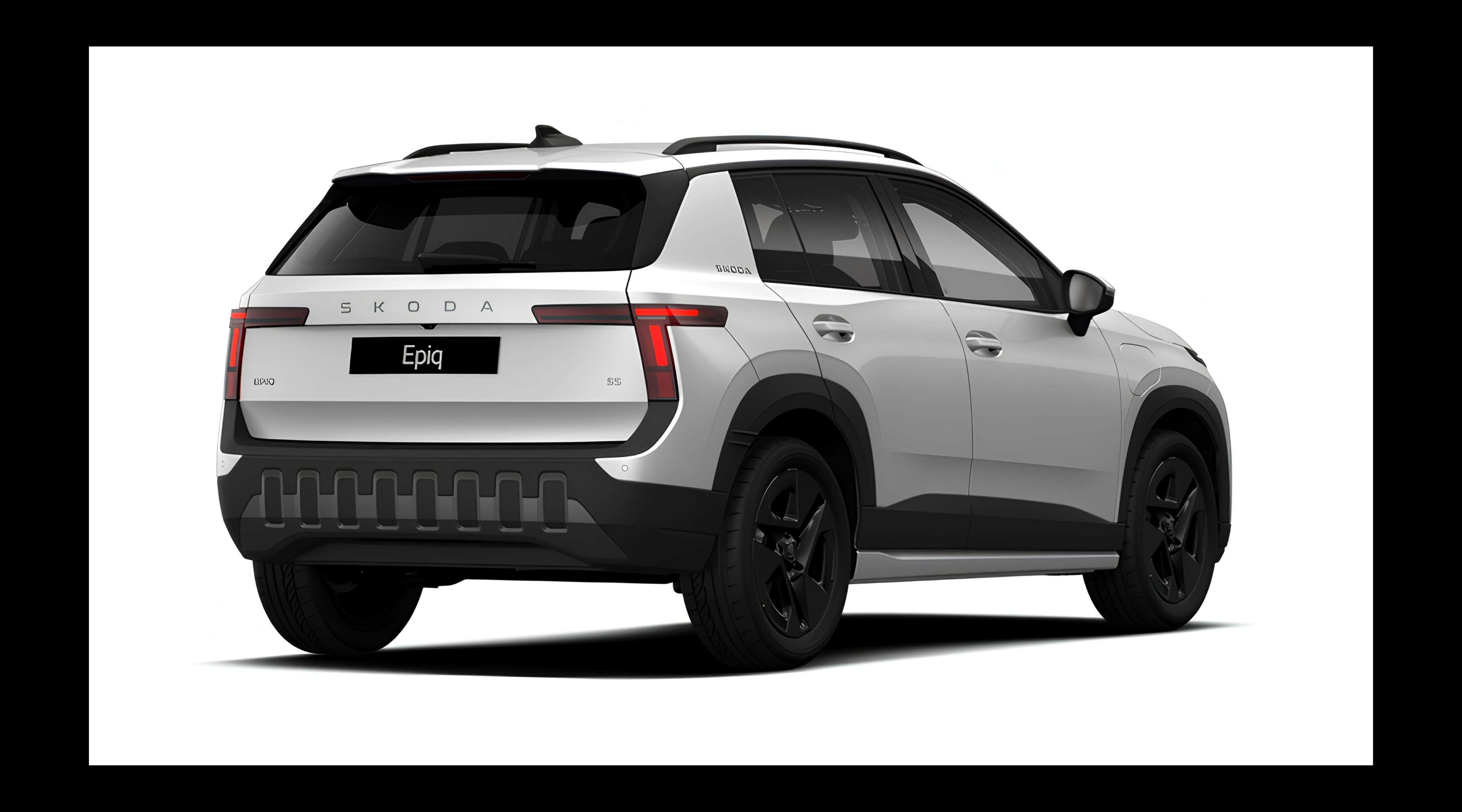 Schräge Heckansicht eines Skoda Epiq, freigestellt