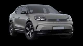 Schräge Frontansicht auf einen Ford Capri Style, freigestellt