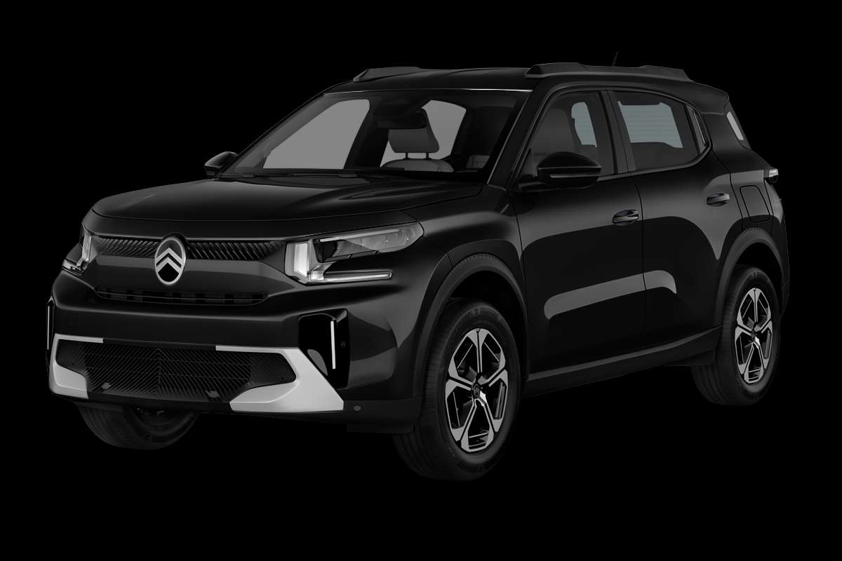 Schräge Frontansicht eines Citroën ë-C3 Aircross, freigestellt