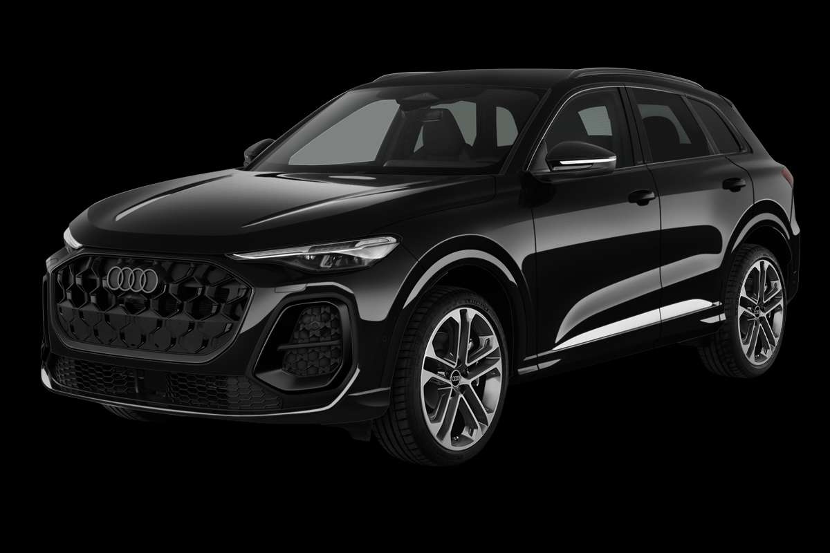 Schräge Frontansicht eines Audi Q5, freigestellt