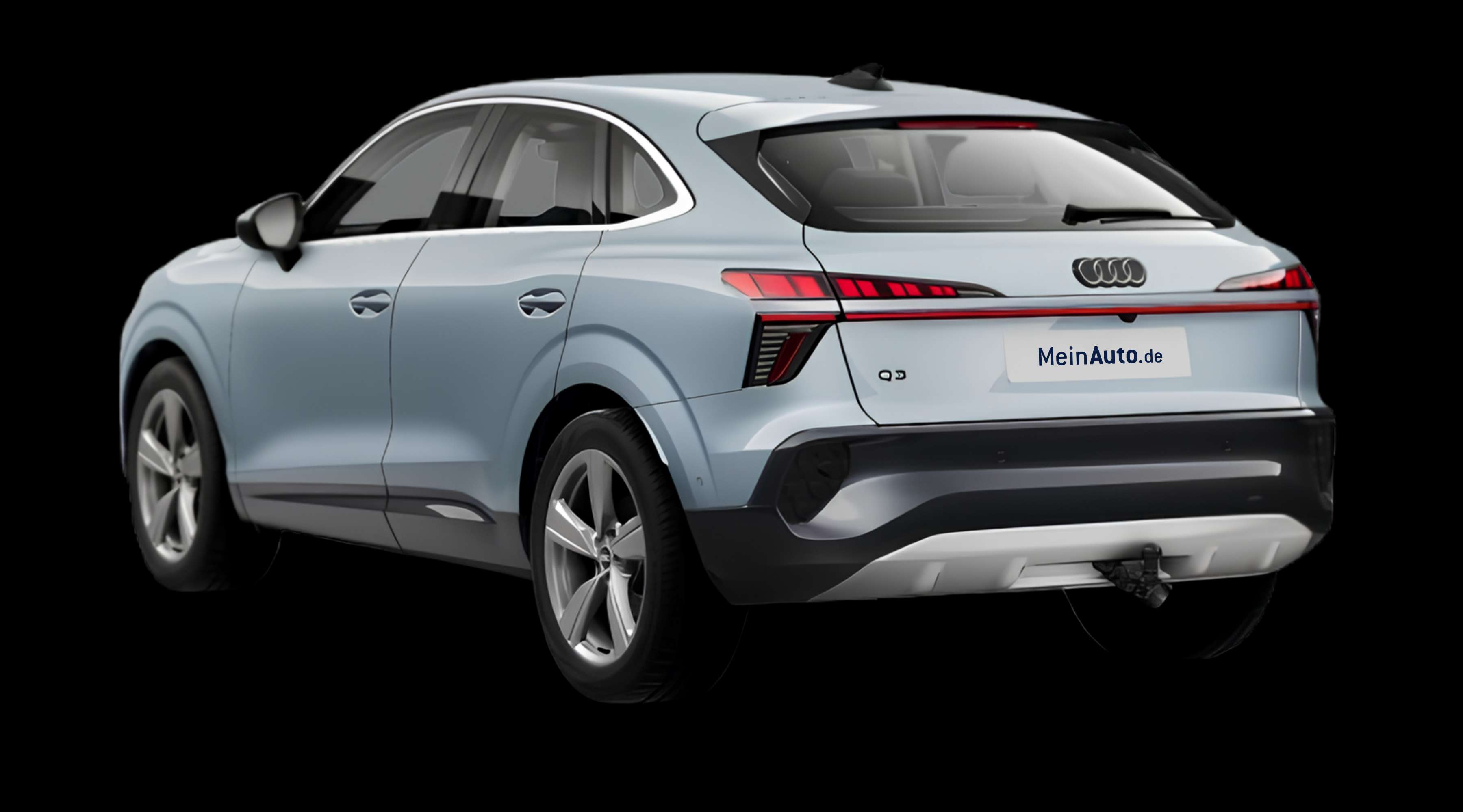 Schräge Heckansicht eines Audi Q3 Sportback, freigestellt
