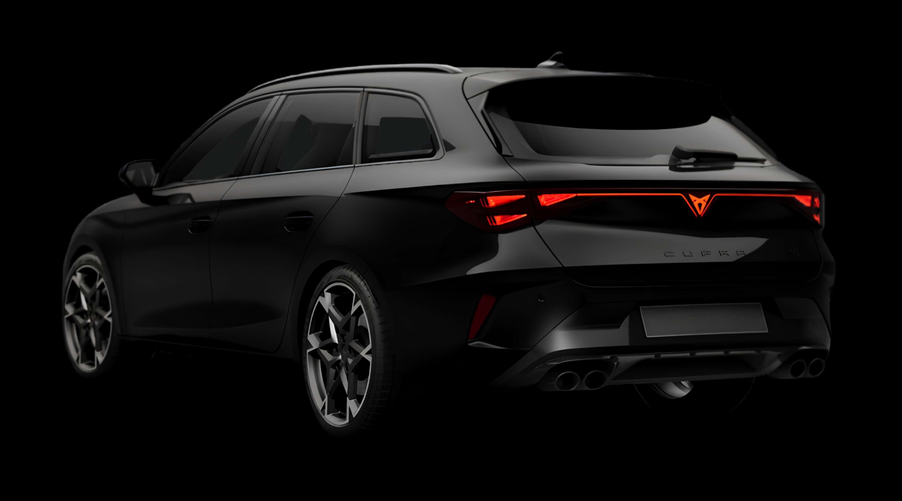Schräge Heckansicht eines CUPRA Leon, freigestellt