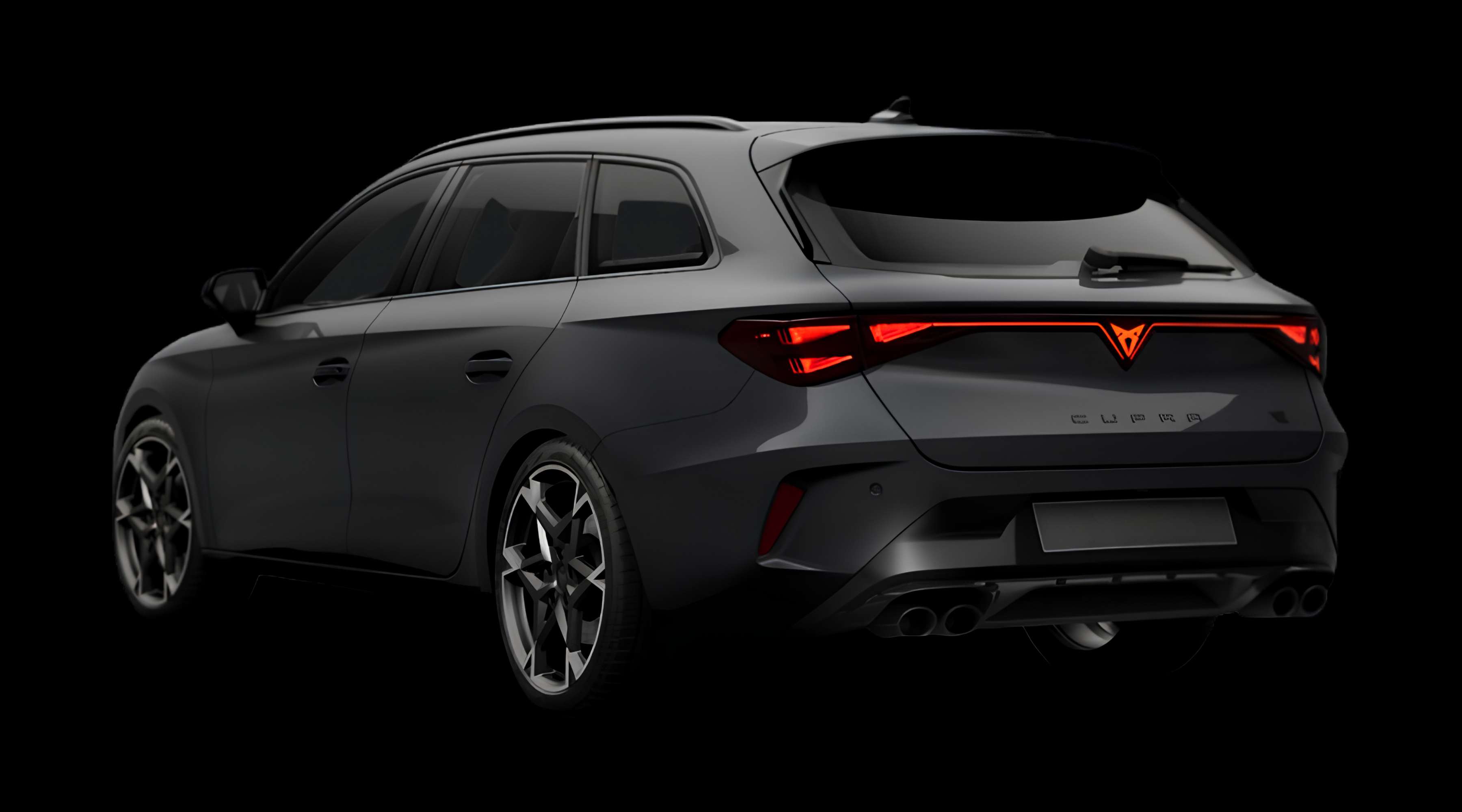 Schräge Heckansicht eines CUPRA Leon, freigestellt