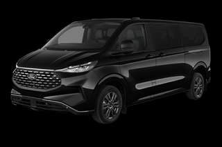 Schräge Frontansicht auf einen Ford Tourneo Custom Active, freigestellt