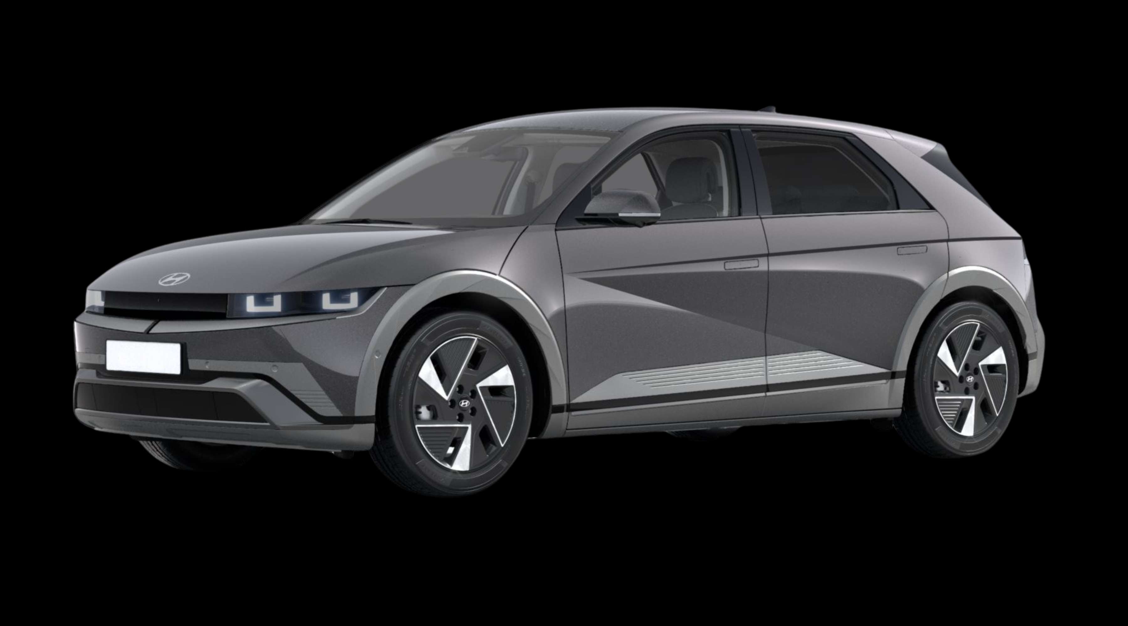 Schräge Frontansicht eines Hyundai IONIQ 5, freigestellt