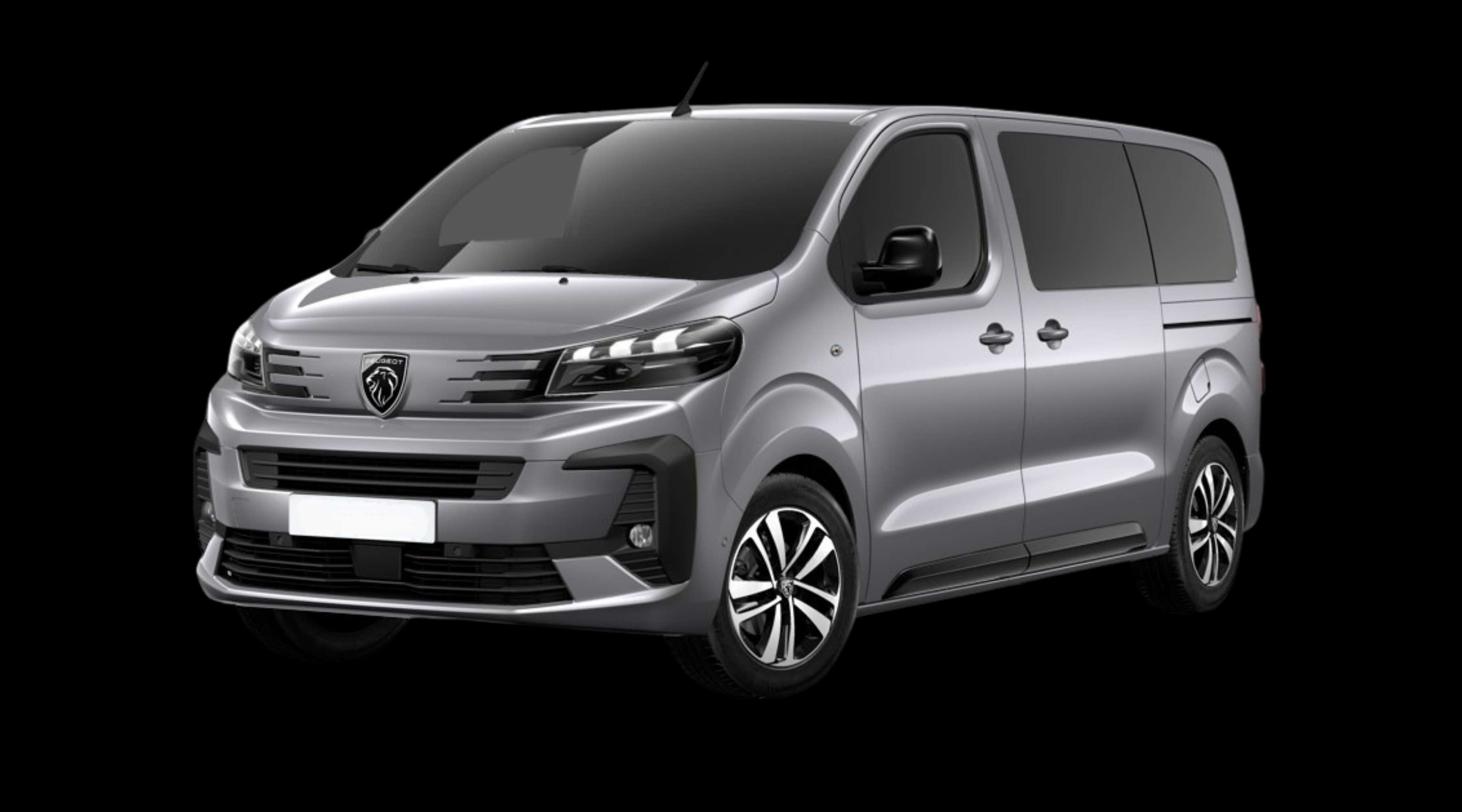 Schräge Frontansicht eines Peugeot Traveller, freigestellt