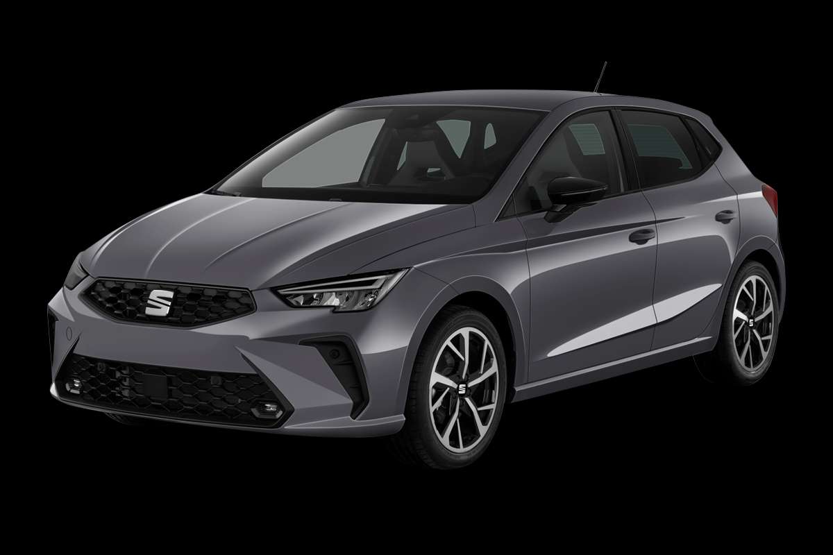 Schräge Frontansicht eines SEAT Ibiza, freigestellt