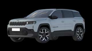 Schräge Frontansicht auf einen Jeep Compass Summit, freigestellt