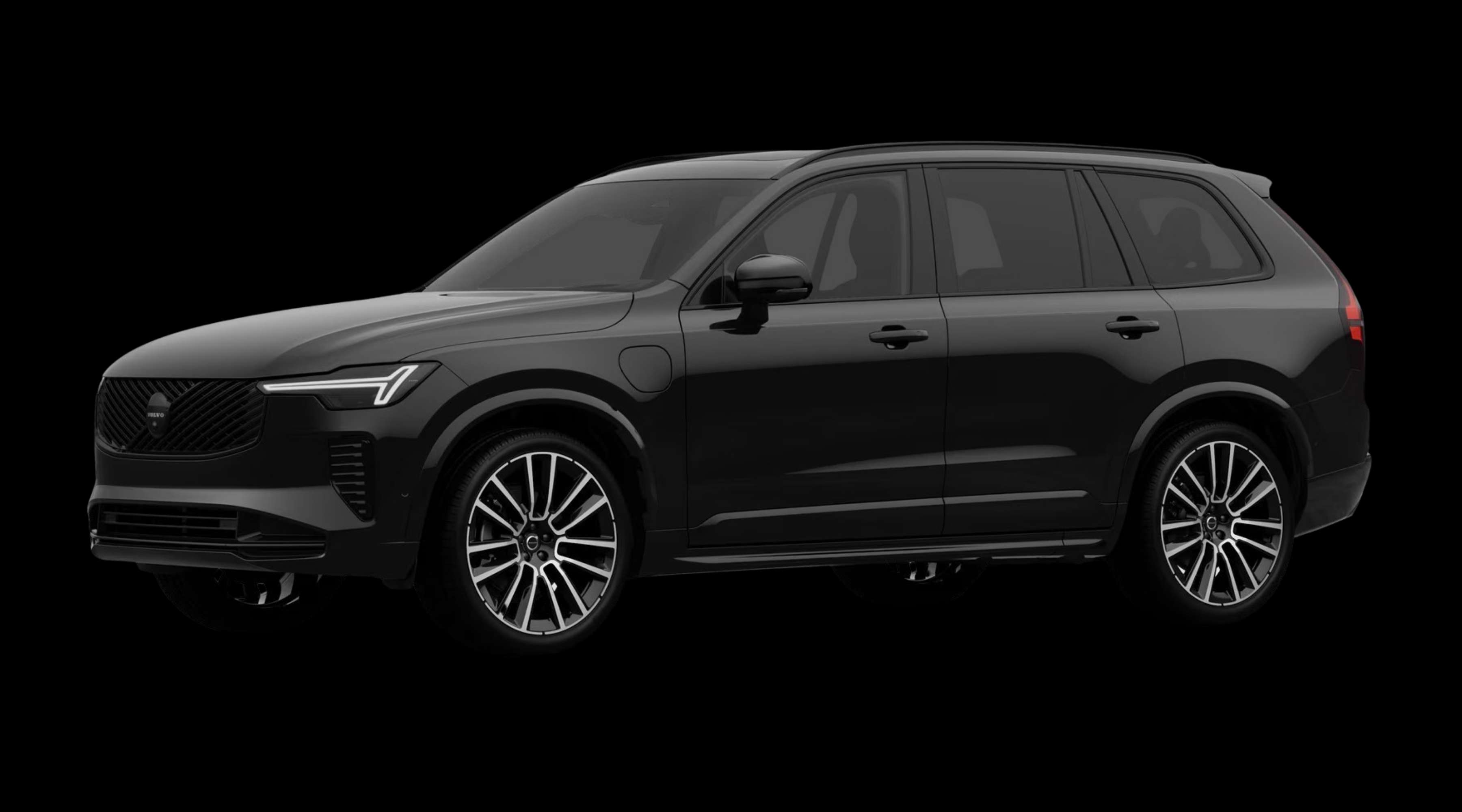 Schräge Frontansicht eines Volvo XC90, freigestellt
