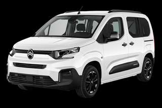 Schräge Frontansicht auf einen Citroën Berlingo MAX, freigestellt
