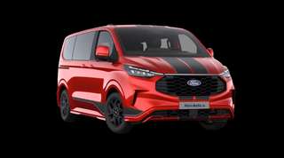 Schräge Frontansicht auf einen Ford Tourneo Custom Sport, freigestellt