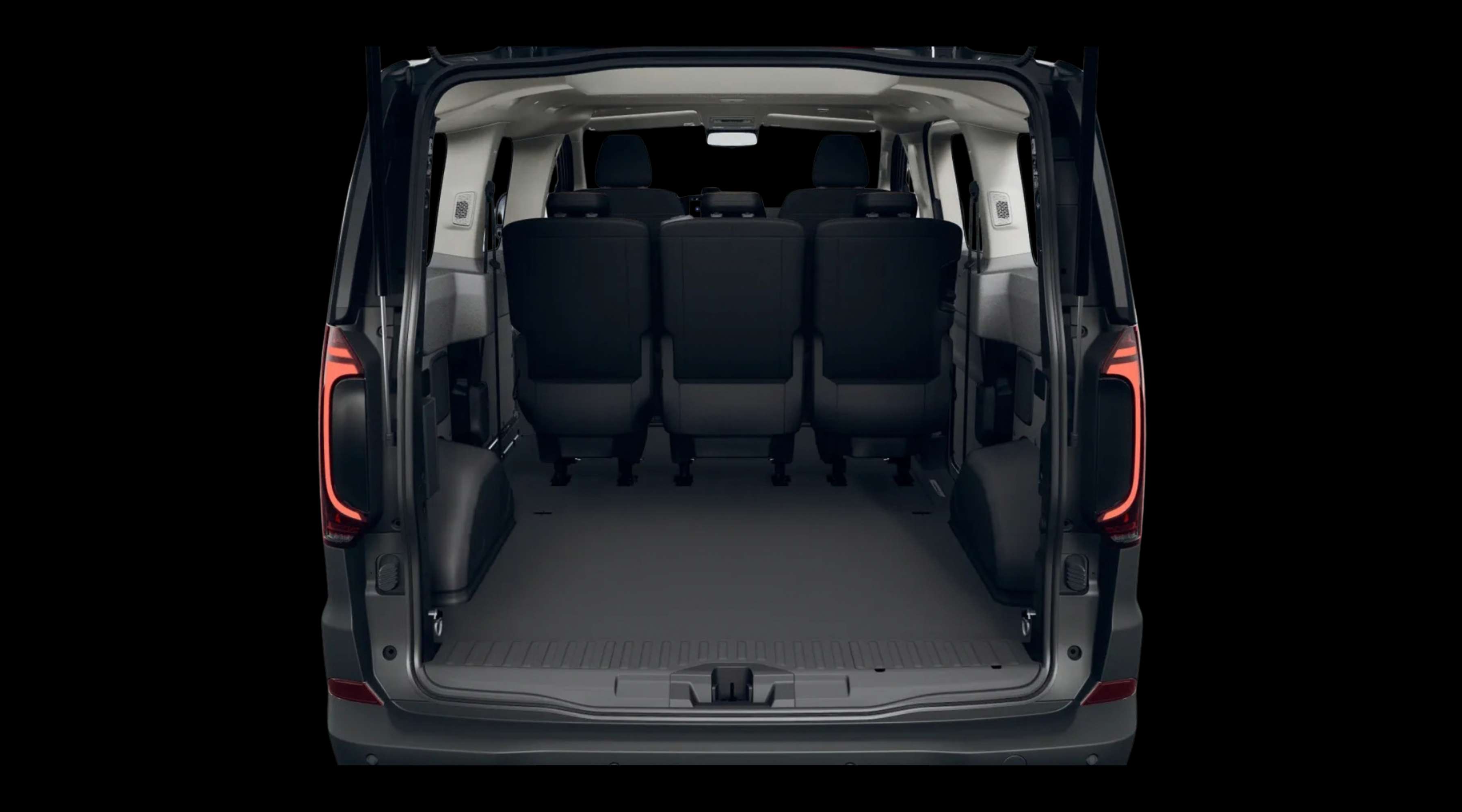 Kofferraum eines Volkswagen e-Transporter