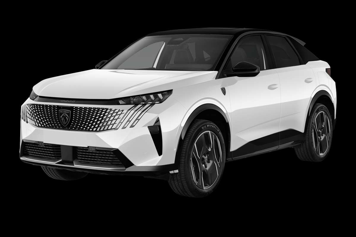 Schräge Frontansicht eines Peugeot e-3008, freigestellt