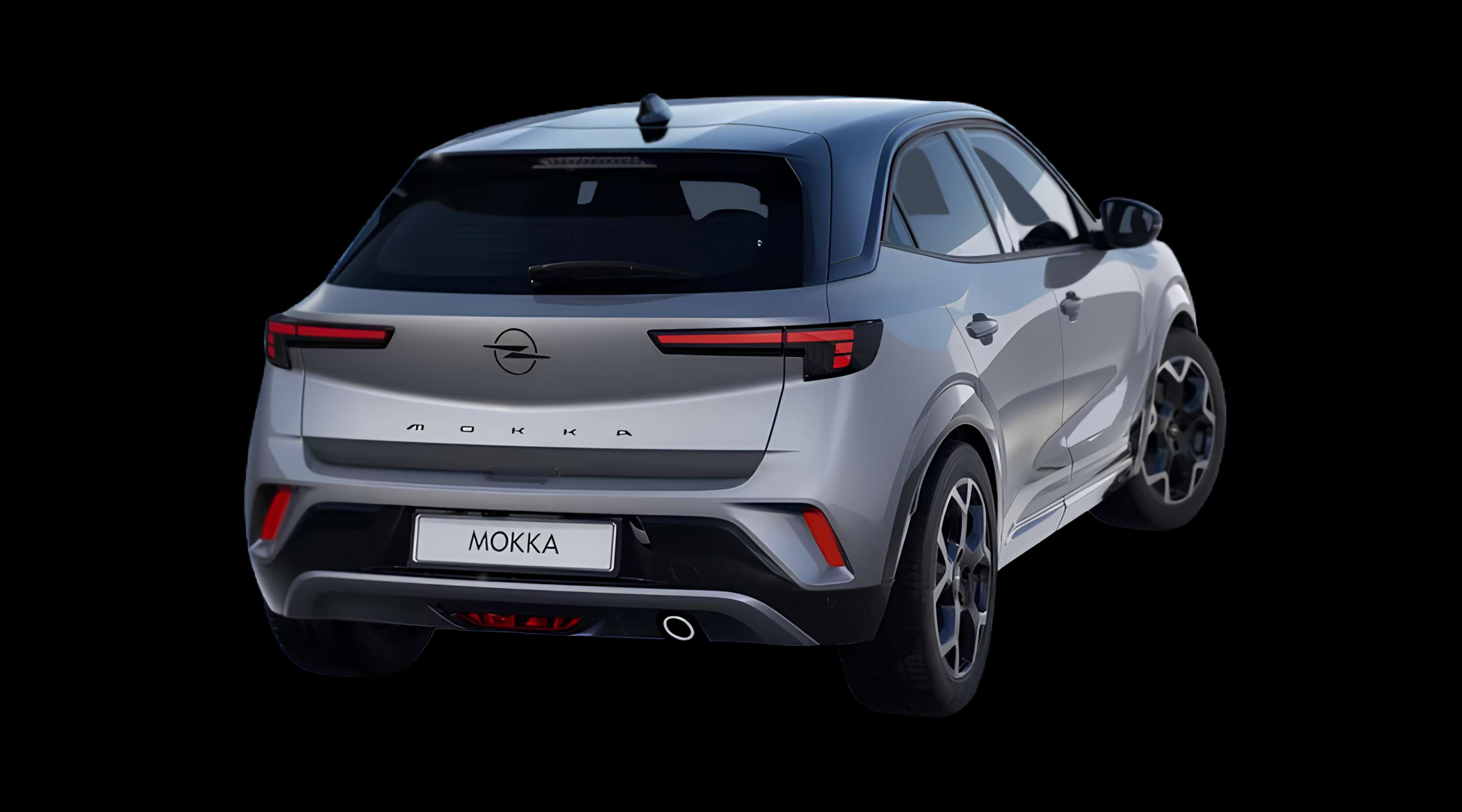 Schräge Heckansicht eines Opel Mokka, freigestellt