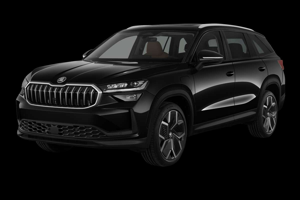 Schräge Frontansicht eines Skoda Kodiaq, freigestellt