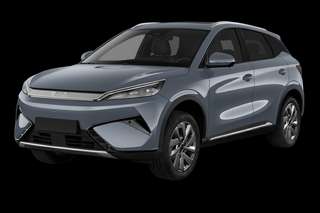 Schräge Frontansicht auf einen BYD Atto 3 Evo Design, freigestellt