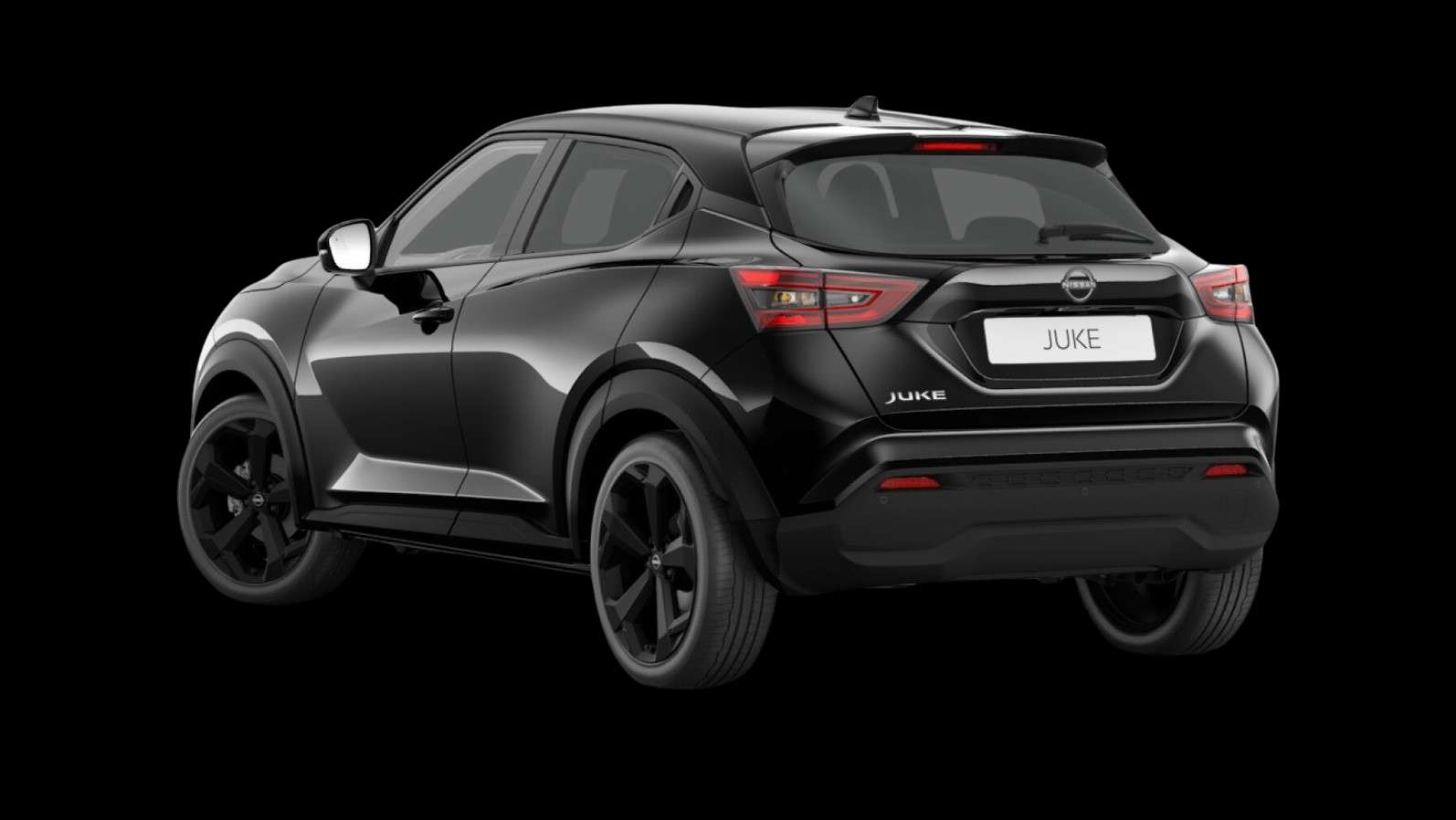 Schräge Heckansicht eines Nissan JUKE, freigestellt