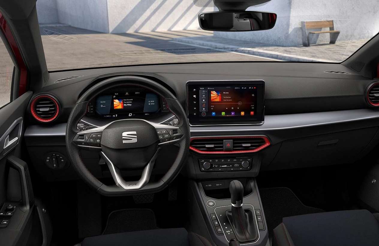 Ansicht des Armaturenbretts eines SEAT Ibiza
