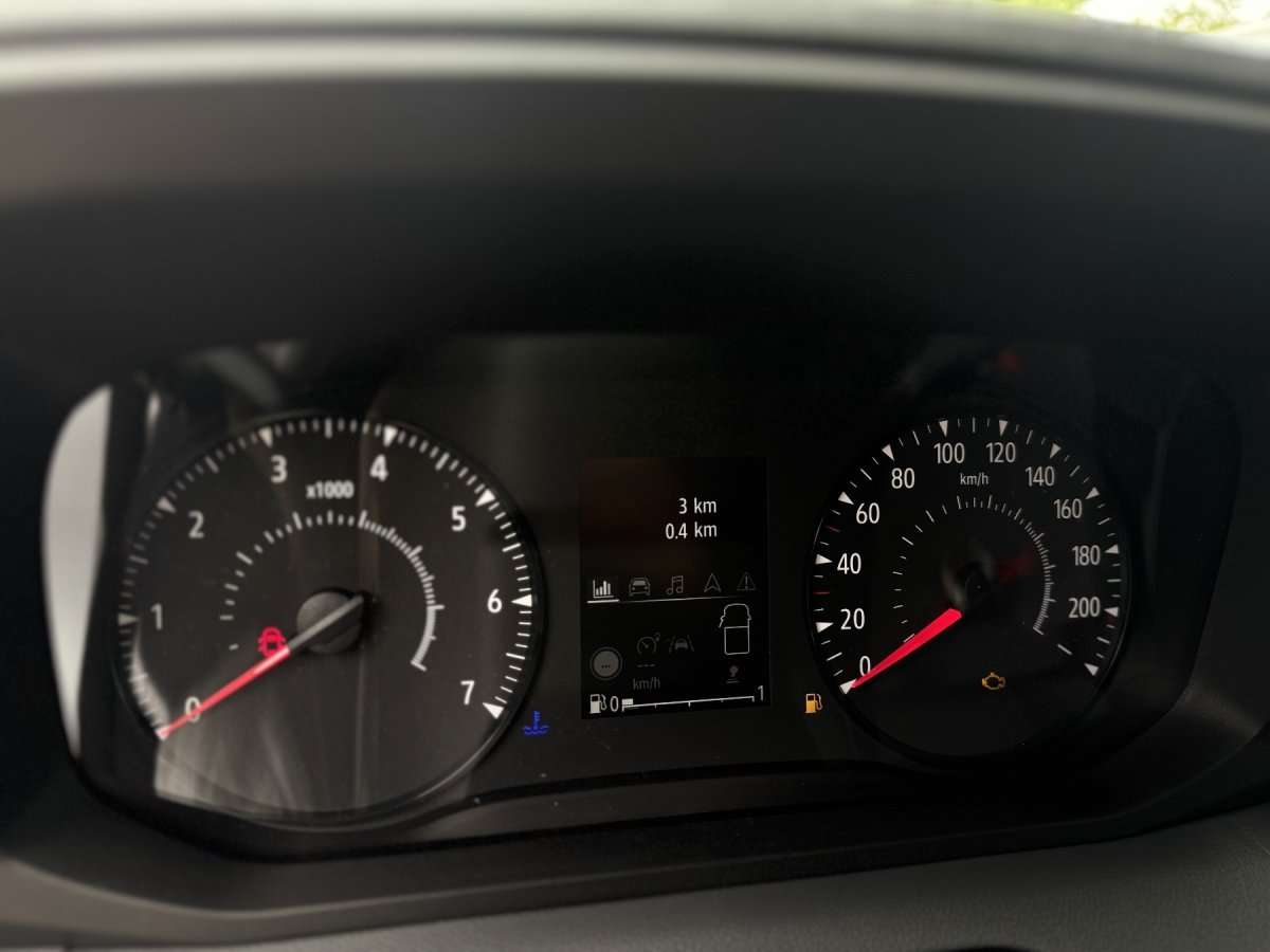 Fahrzeugbild eines Renault Master