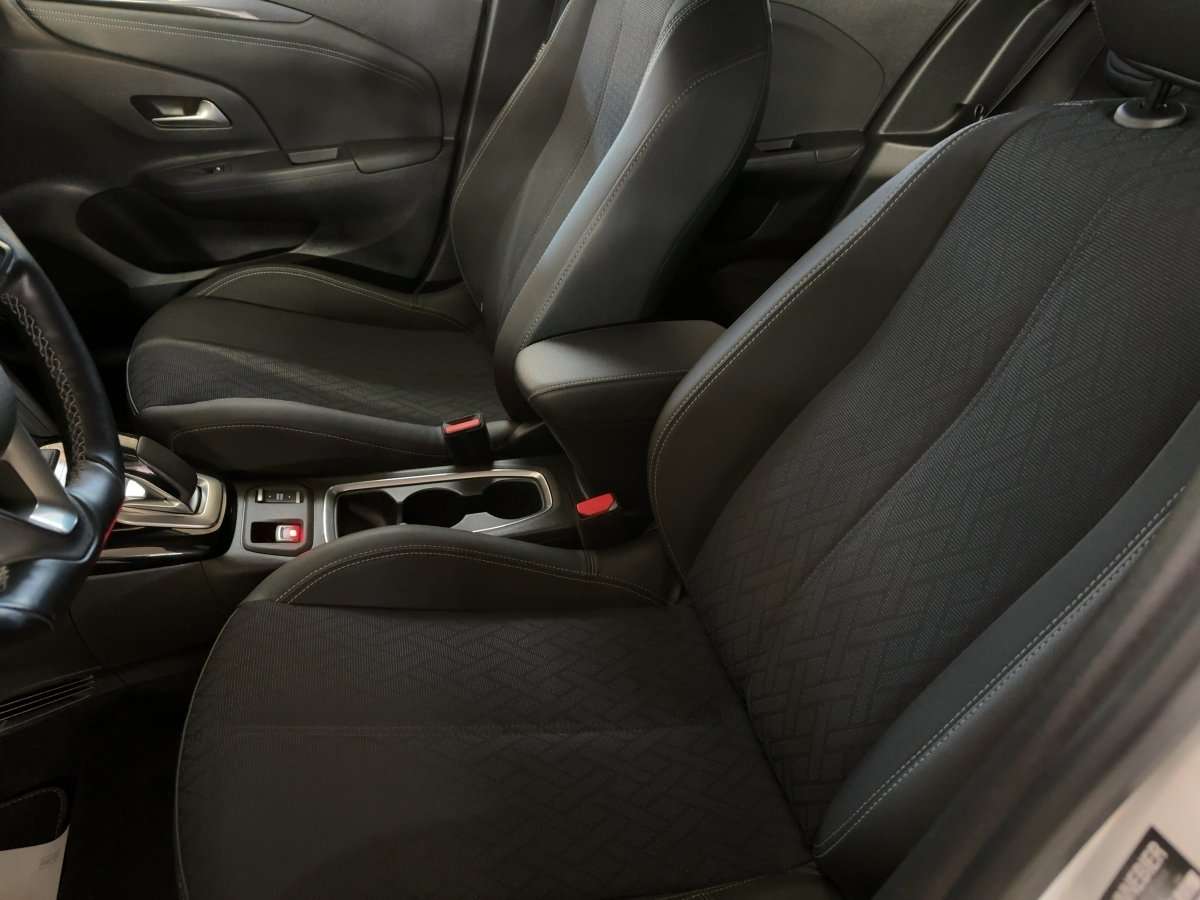 Fahrzeugbild eines Opel Corsa