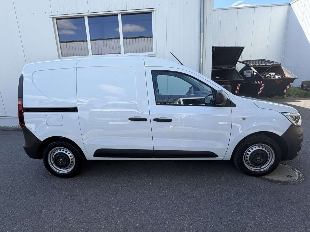Fahrzeugbild eines Renault Express