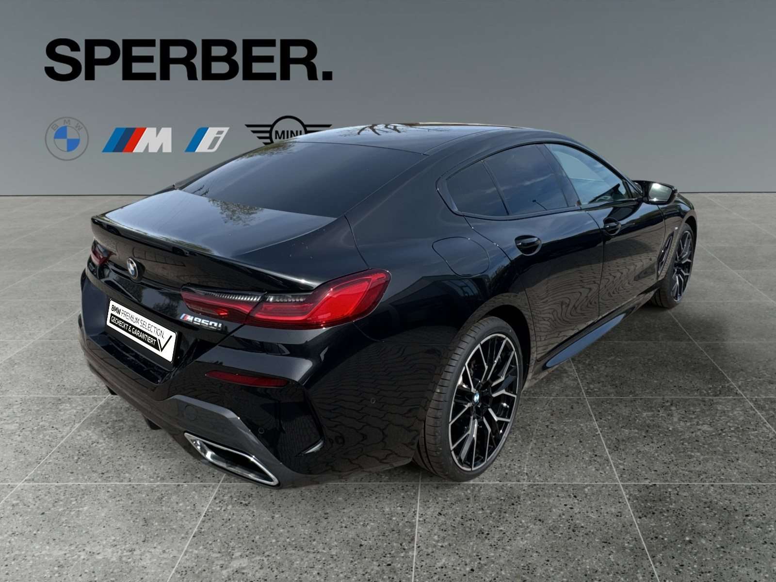 Fahrzeugbild eines BMW 8er-Reihe