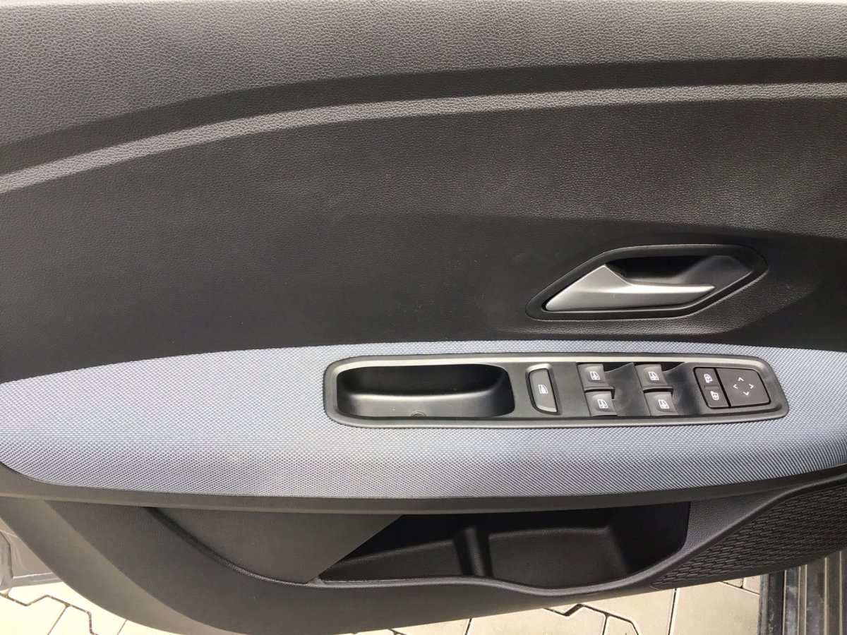 Fahrzeugbild eines Dacia Sandero