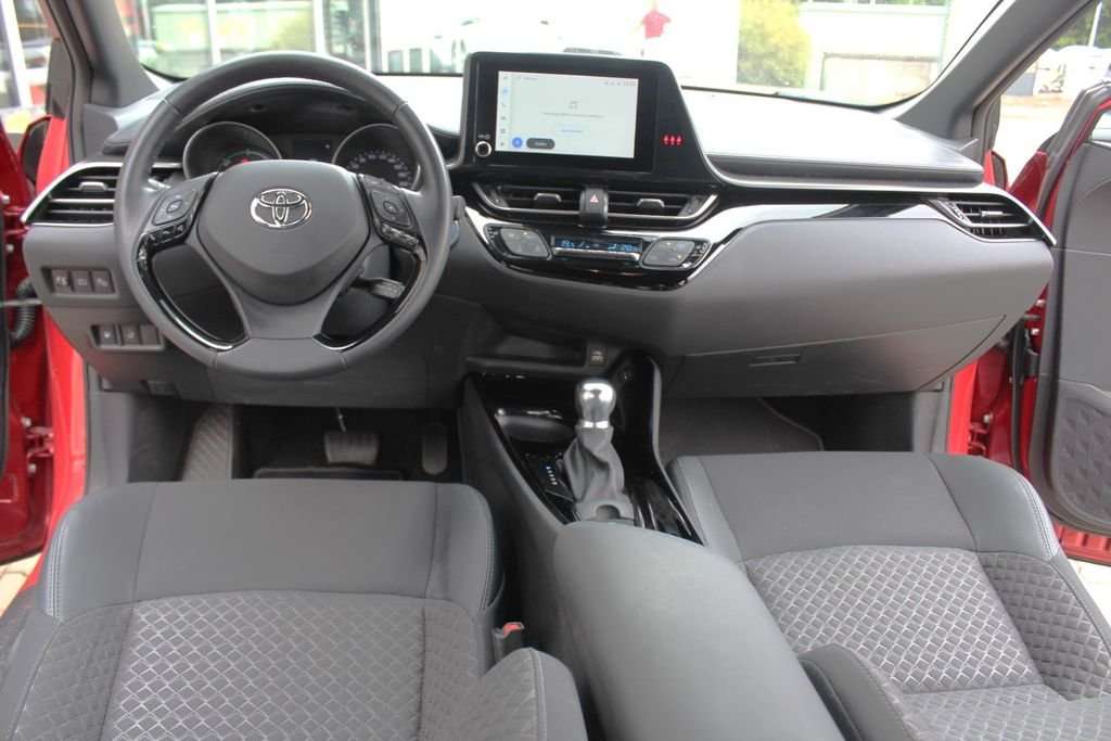 Fahrzeugbild eines Toyota C-HR