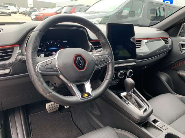 Fahrzeugbild eines Renault Arkana